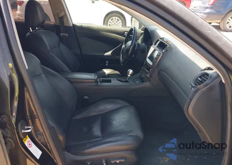 2006 Lexus Is 350 z USA, uszkodzony, nr VIN JTHBE262762005965